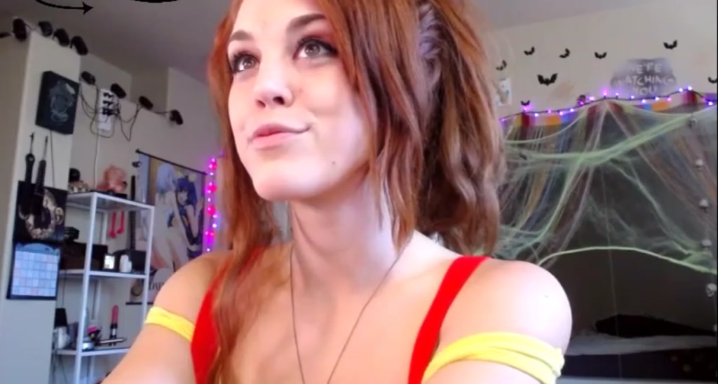 MissMolly video thumbnail