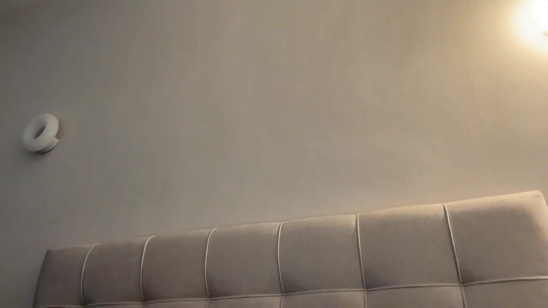 kissfreeze video thumbnail