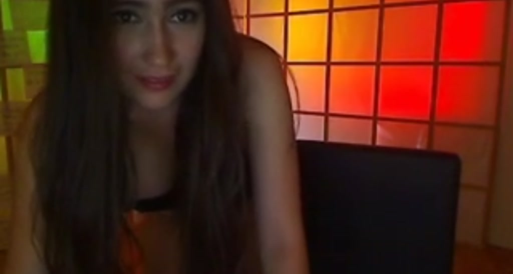 PoppyNaked video thumbnail