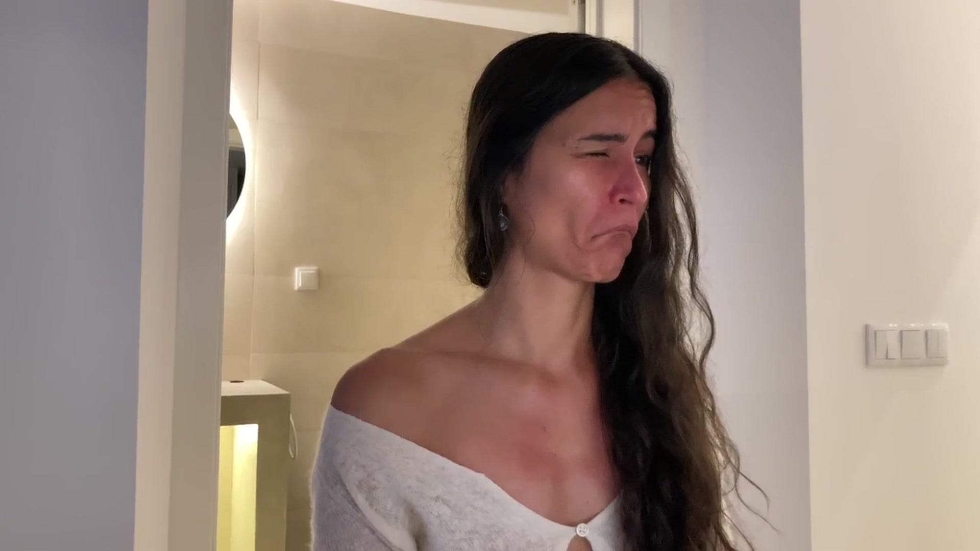 V_e_r_o_ video thumbnail