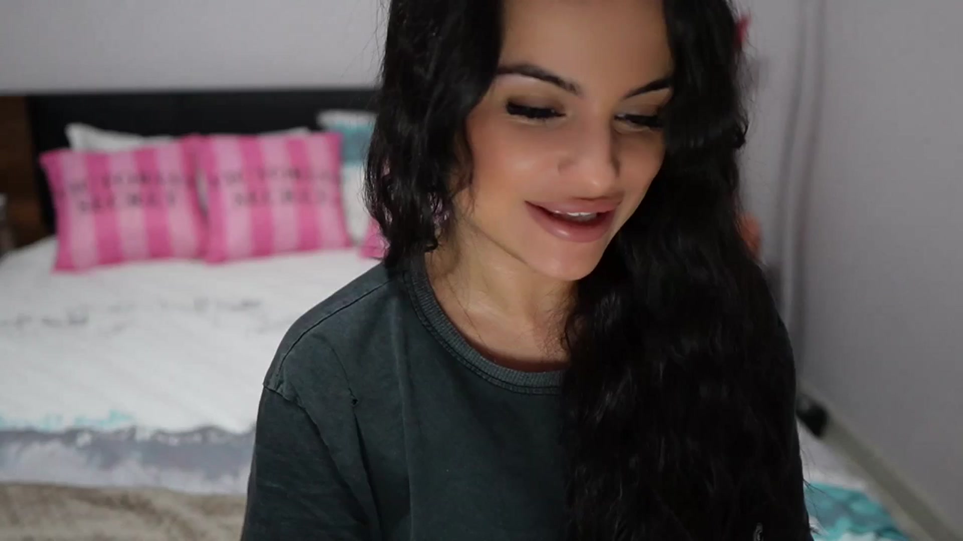 TinyAndrea video thumbnail