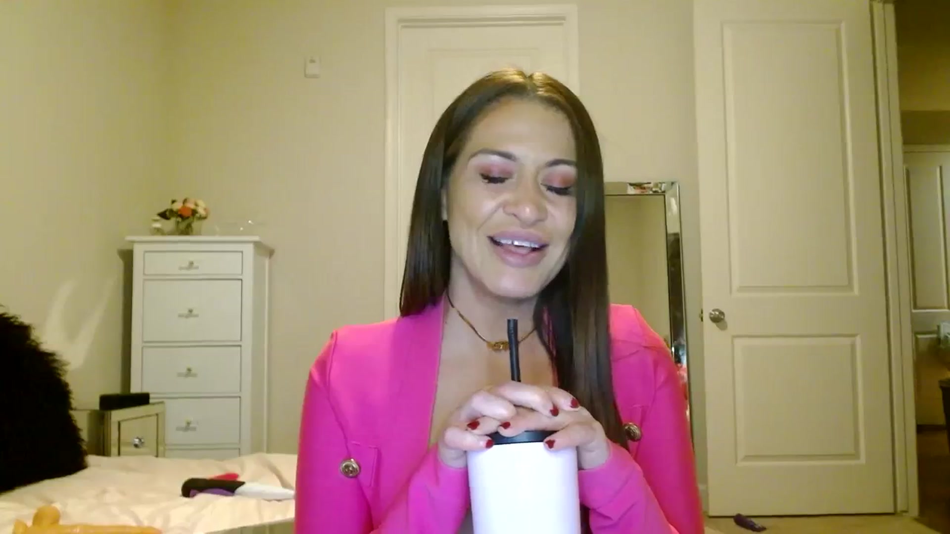 Noelles video thumbnail