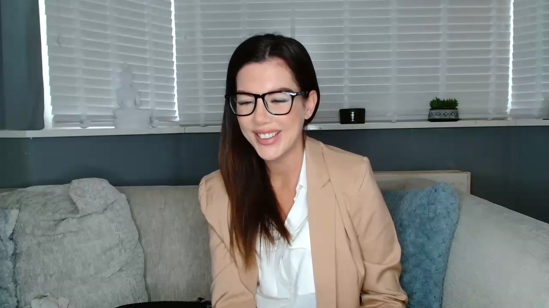 LaceysRoom video thumbnail