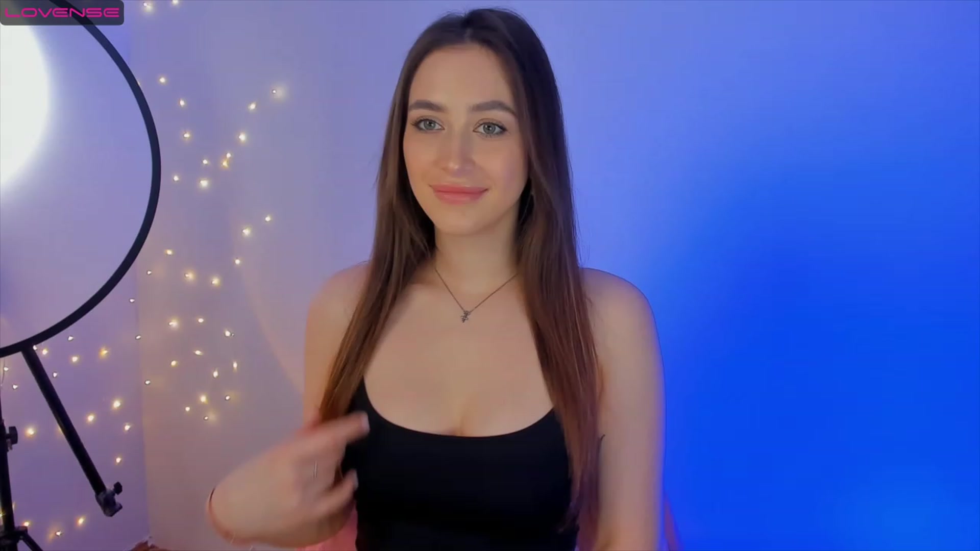 Lanna_Rhoades video thumbnail