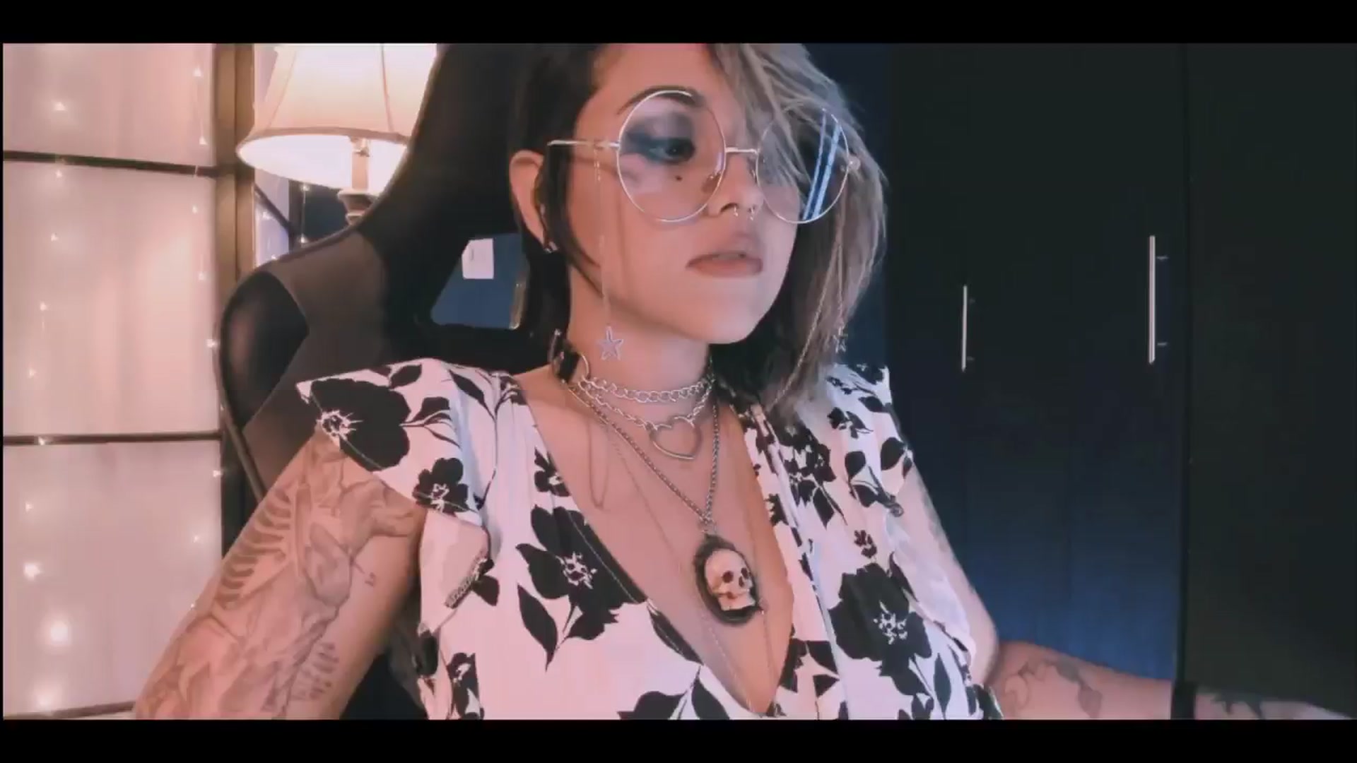 AbraxxysRadio video thumbnail