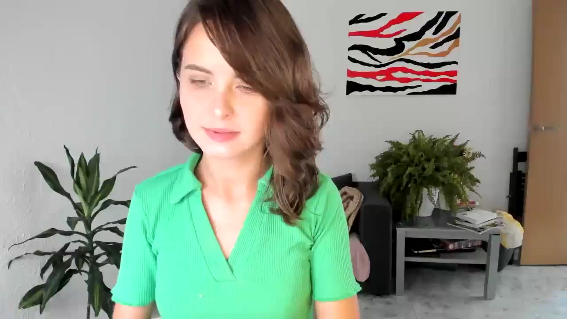 AhahaGirl video thumbnail