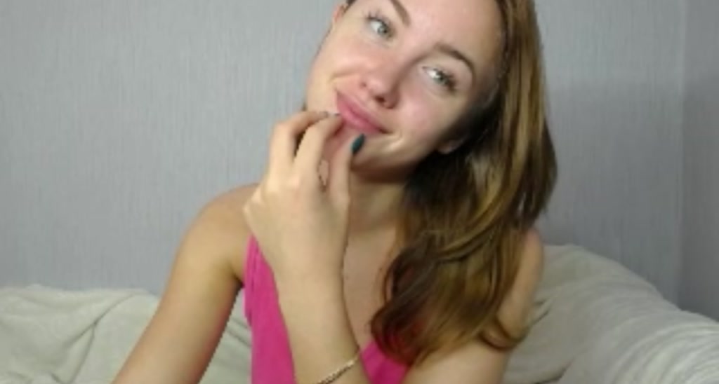 Ellie_18_ video thumbnail