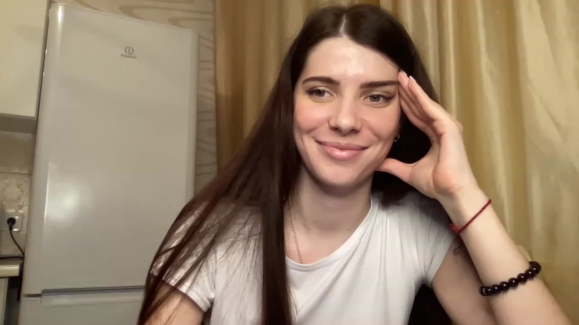 SaraRich video thumbnail