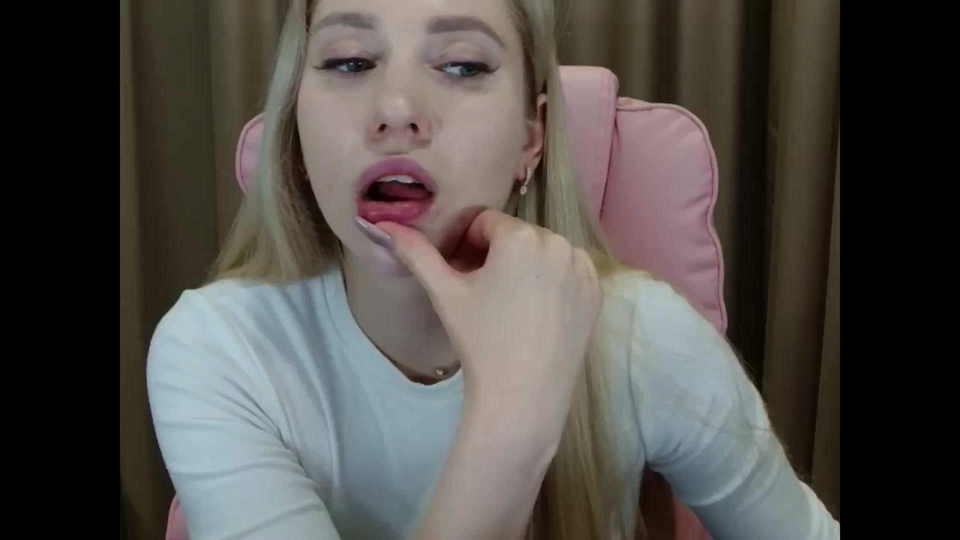 Miss_Sylvia video thumbnail