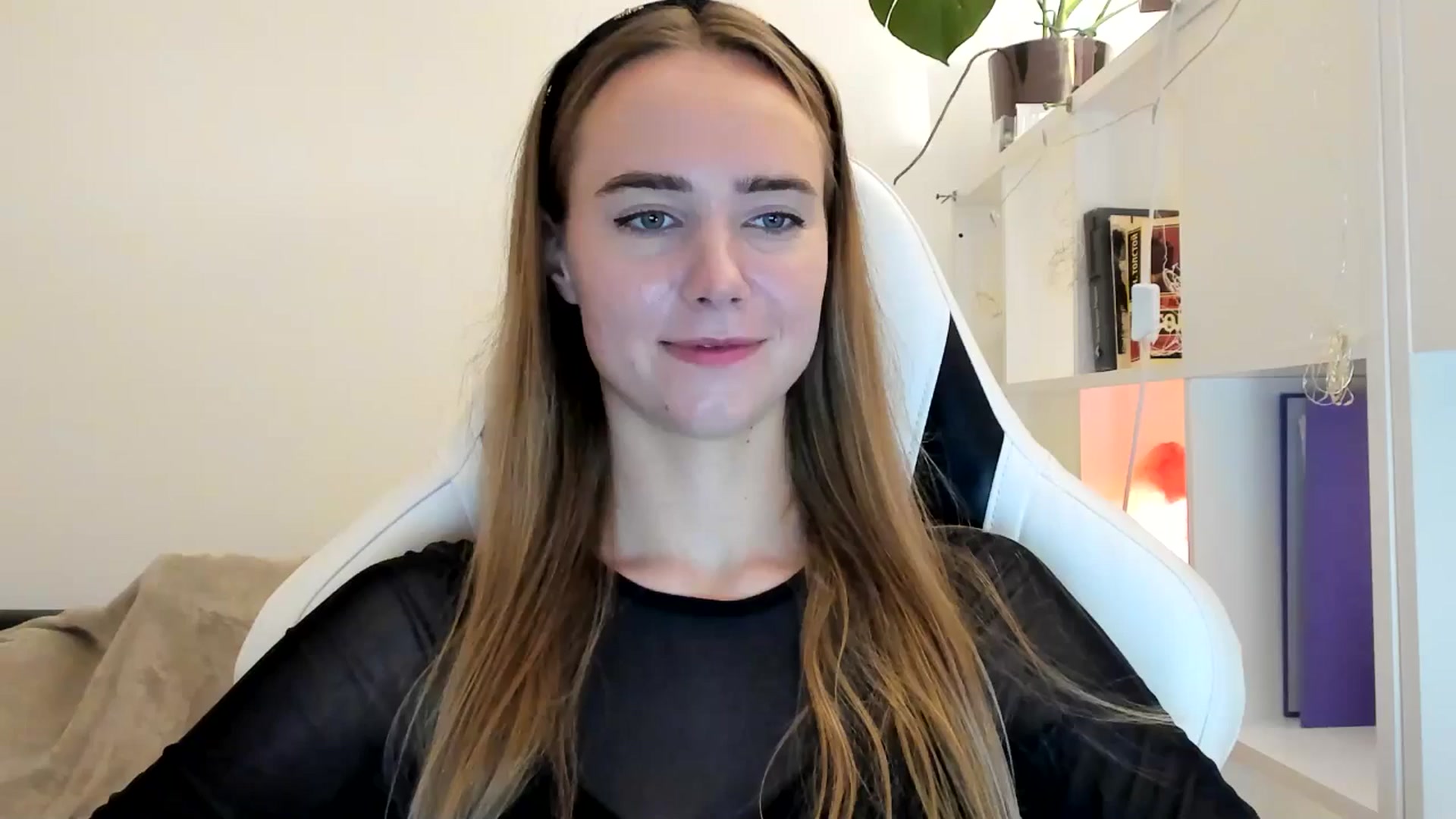 OhAlisa video thumbnail