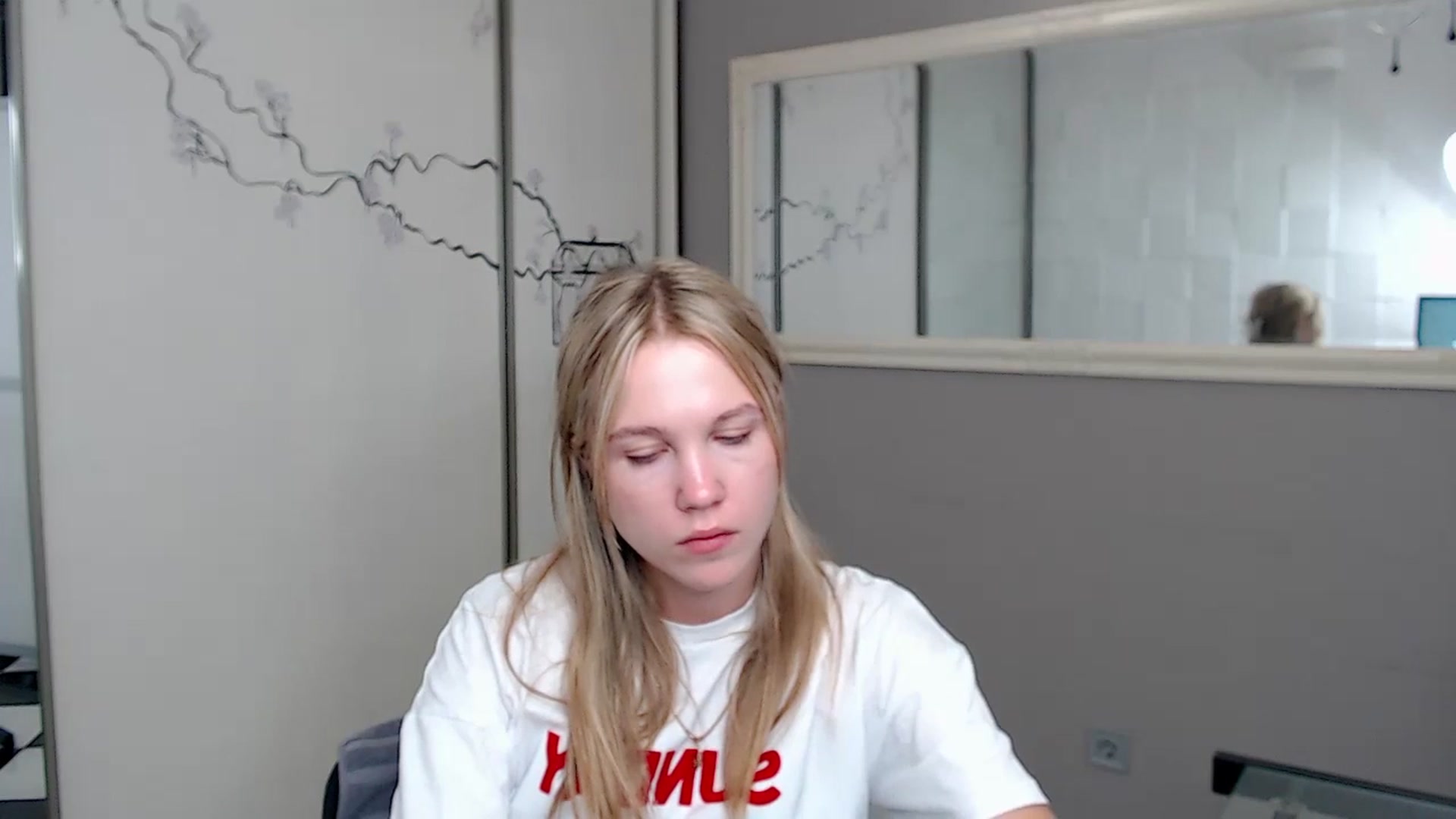 Kate_Lewiss video thumbnail