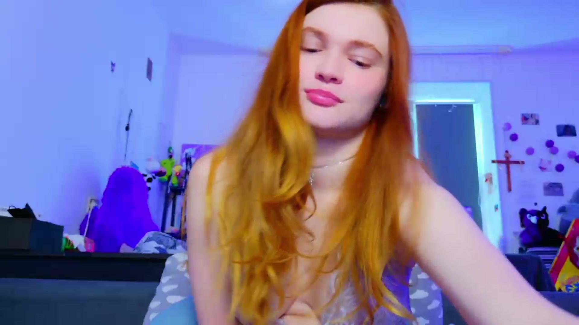 Annaroxann video thumbnail