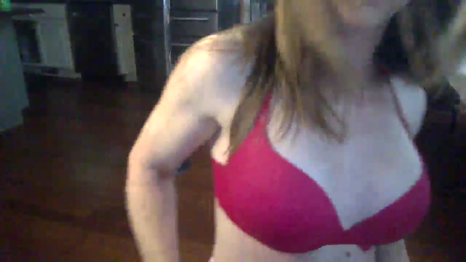 GwenieDragon video thumbnail