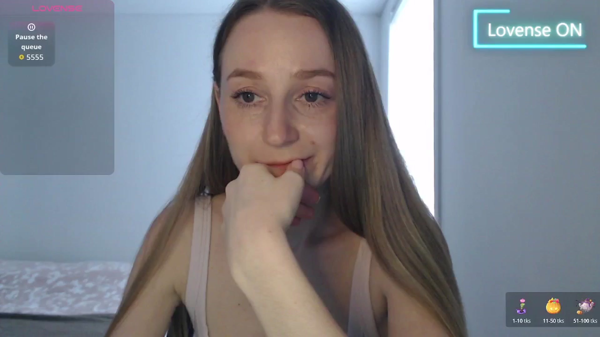 PetitAnge_ video thumbnail
