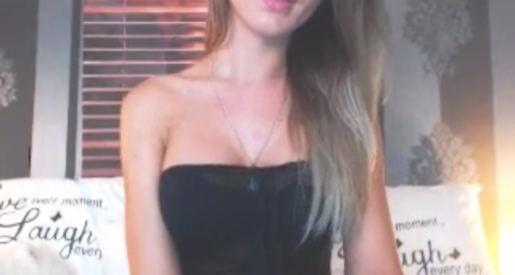 Maya_Di video thumbnail