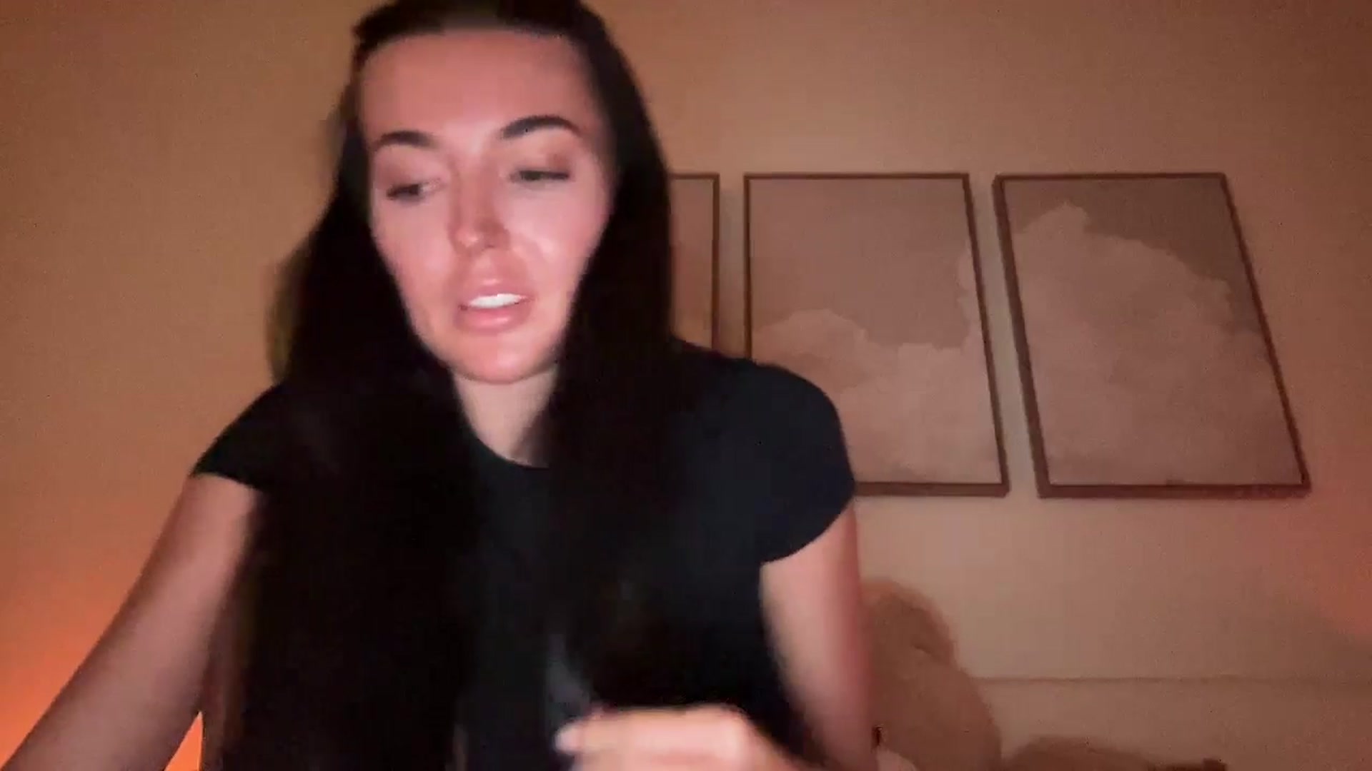 badgalsisi video thumbnail