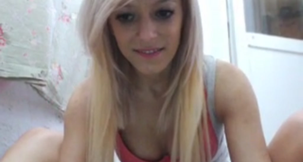 AwesomeBlonde video thumbnail