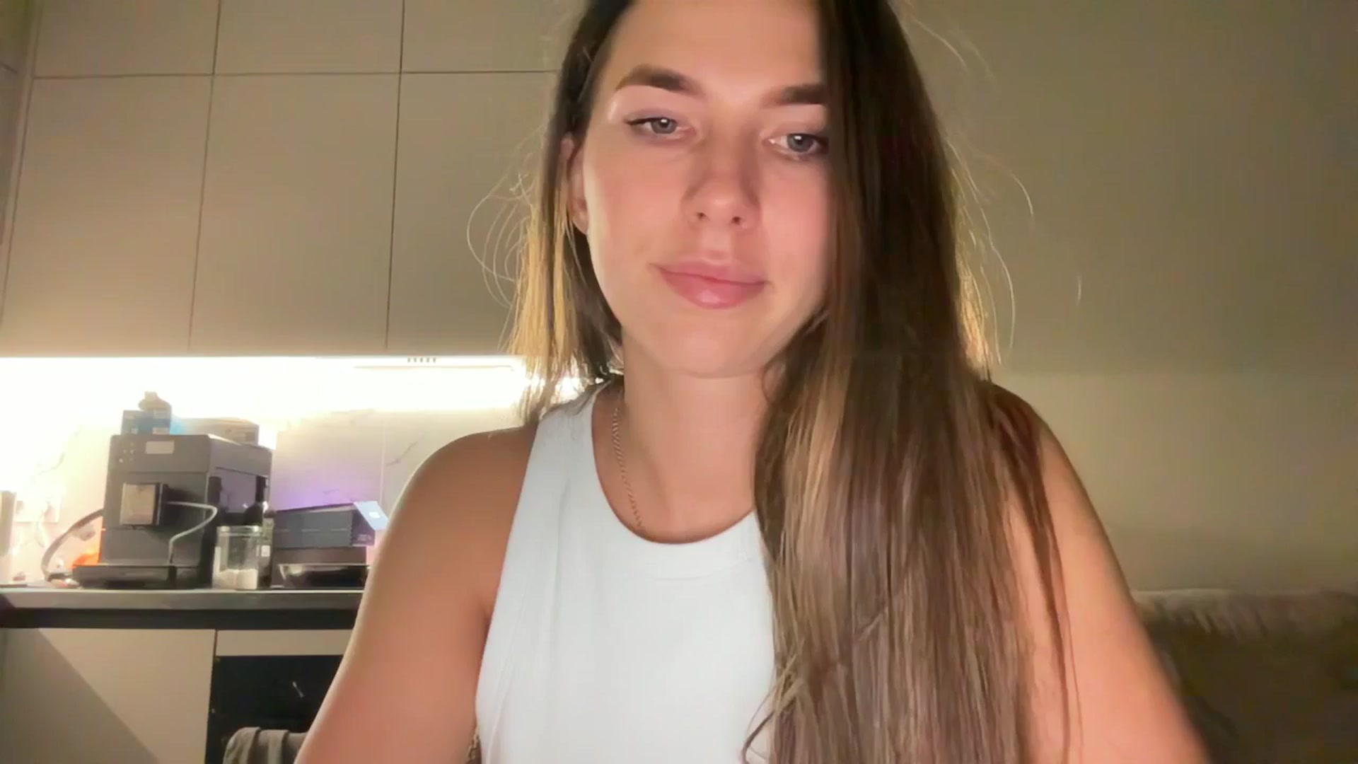 kissfreeze video thumbnail