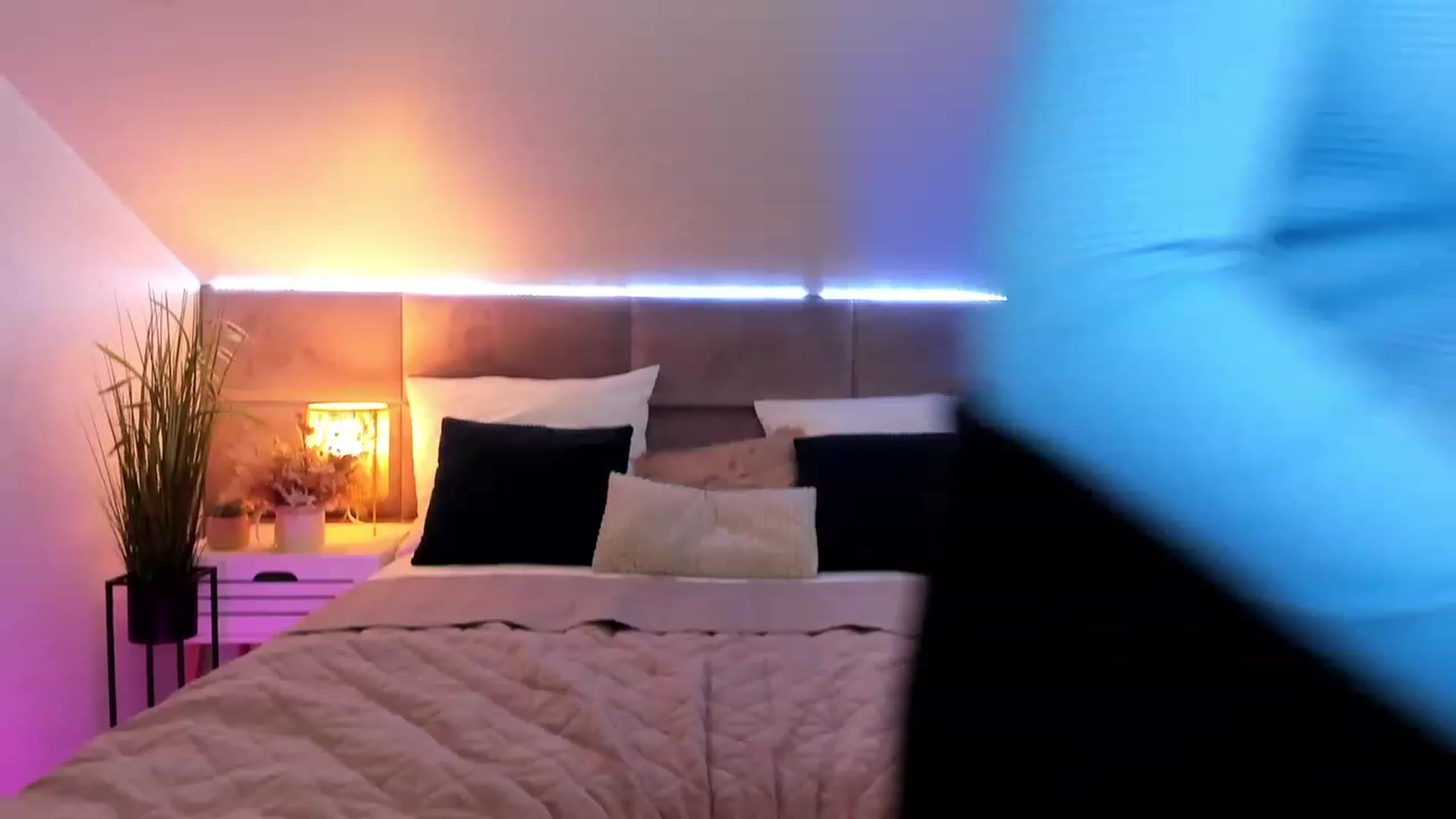JeyEvans video thumbnail