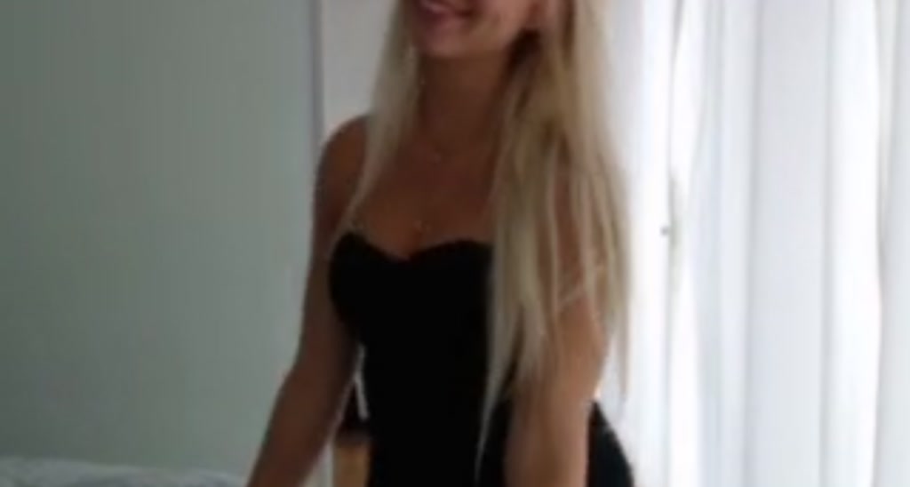 DaniiDoll video thumbnail