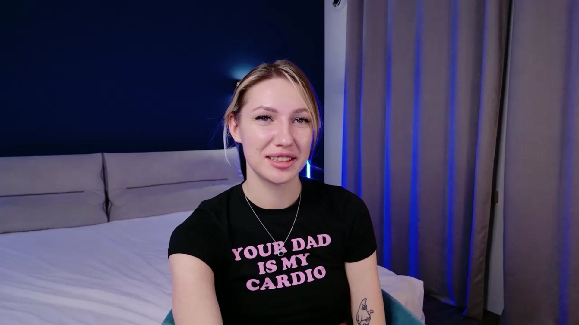 LovelyGin video thumbnail