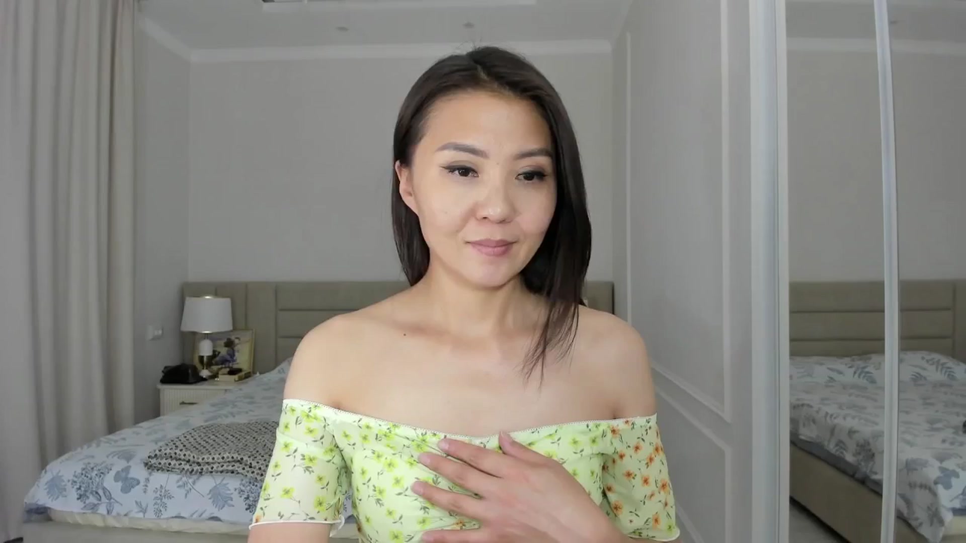 sugarr_buns_ video thumbnail