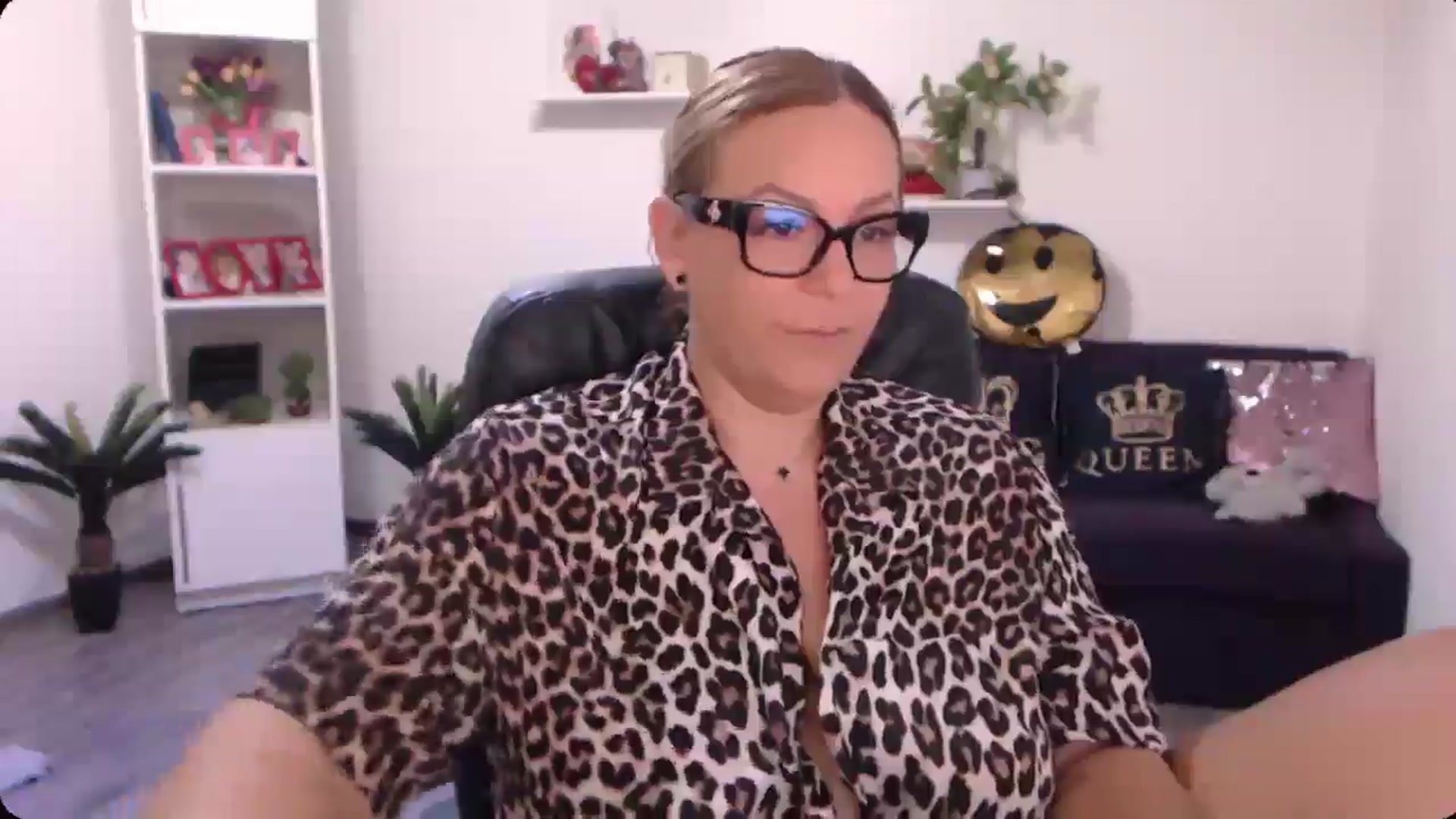 A_baby_Boo video thumbnail