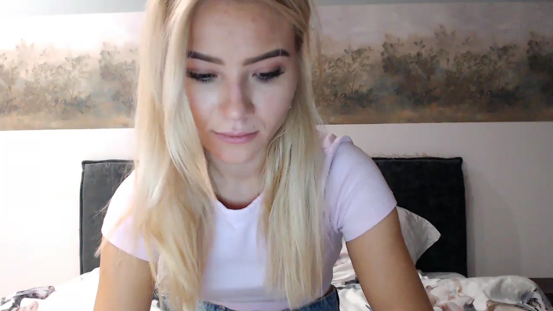fiancee video thumbnail