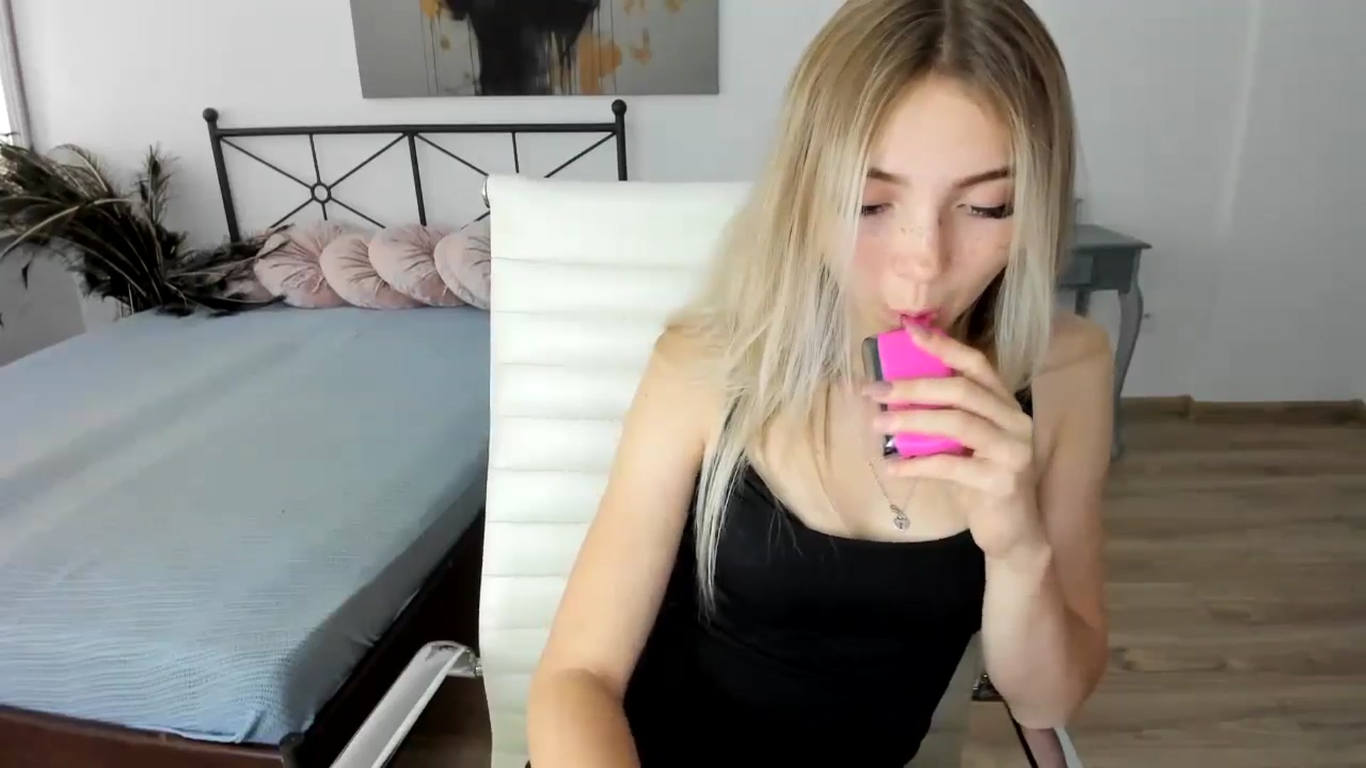 Daisyy video thumbnail