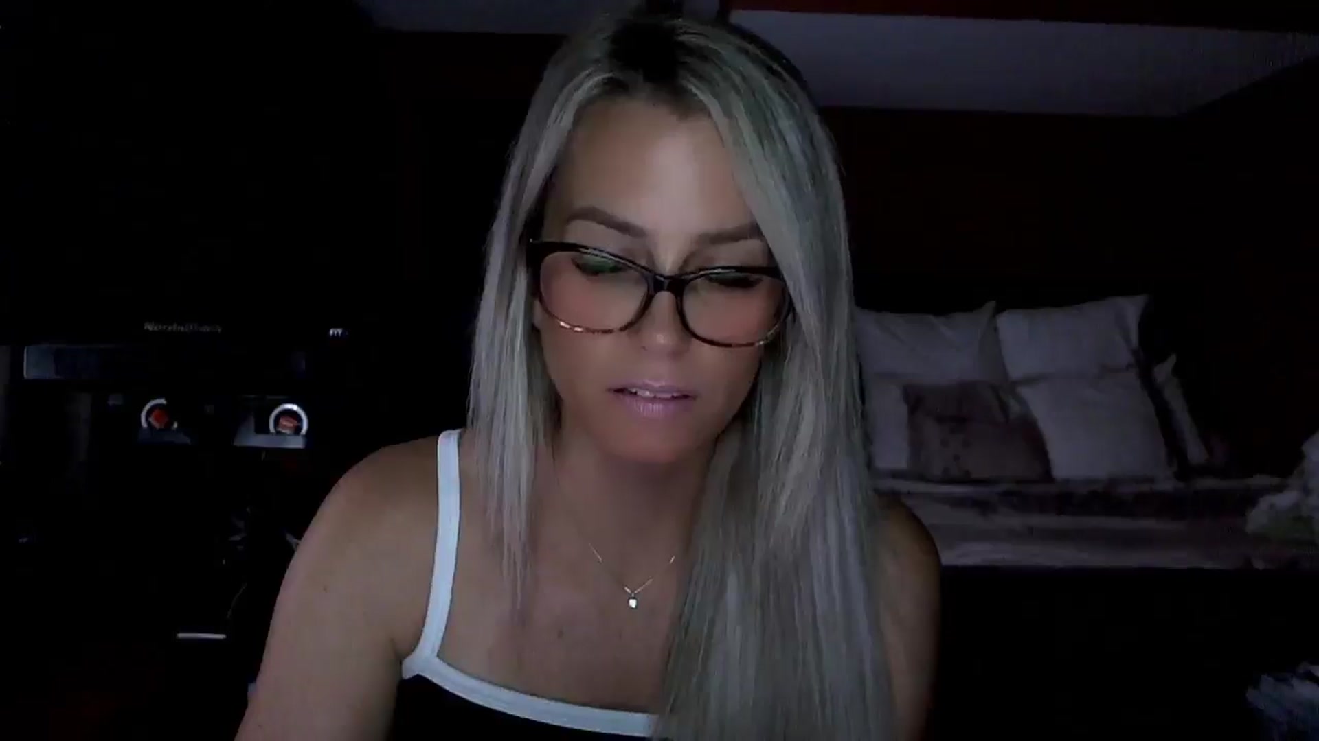 Cora9 video thumbnail
