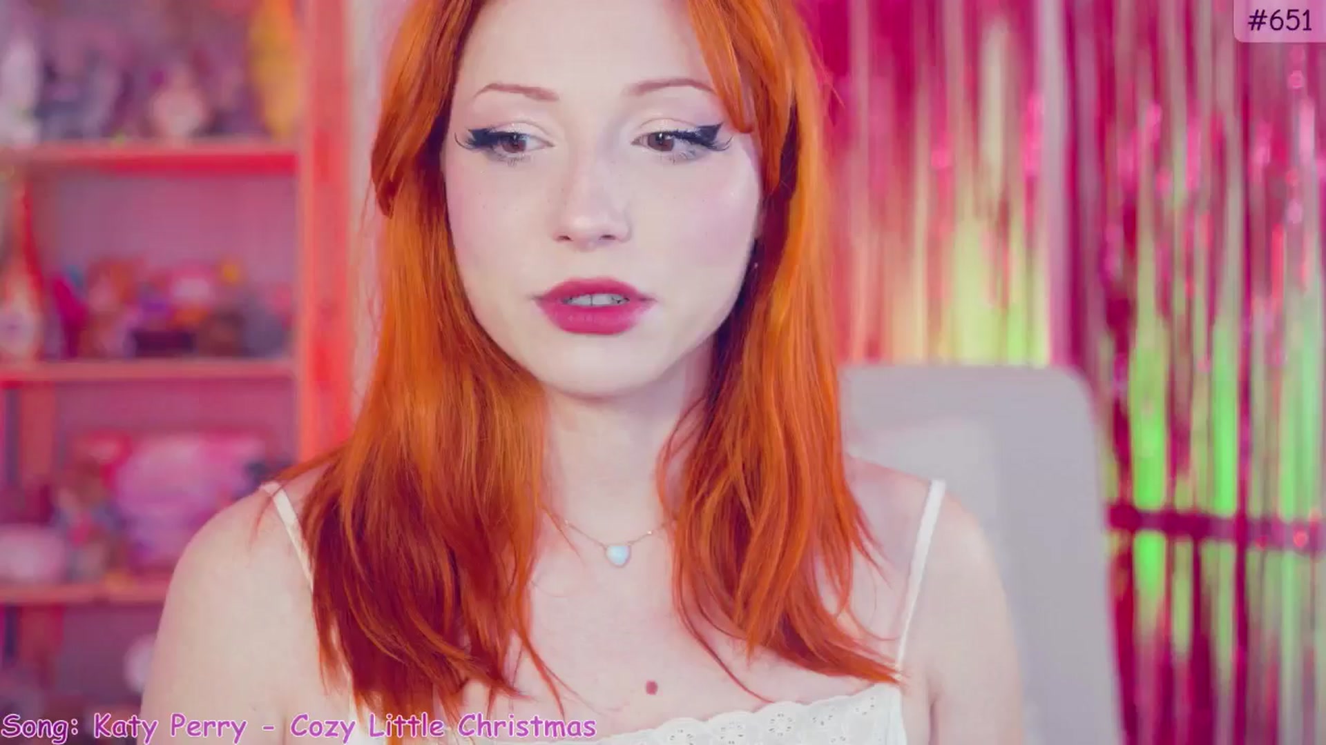 Purrelove video thumbnail