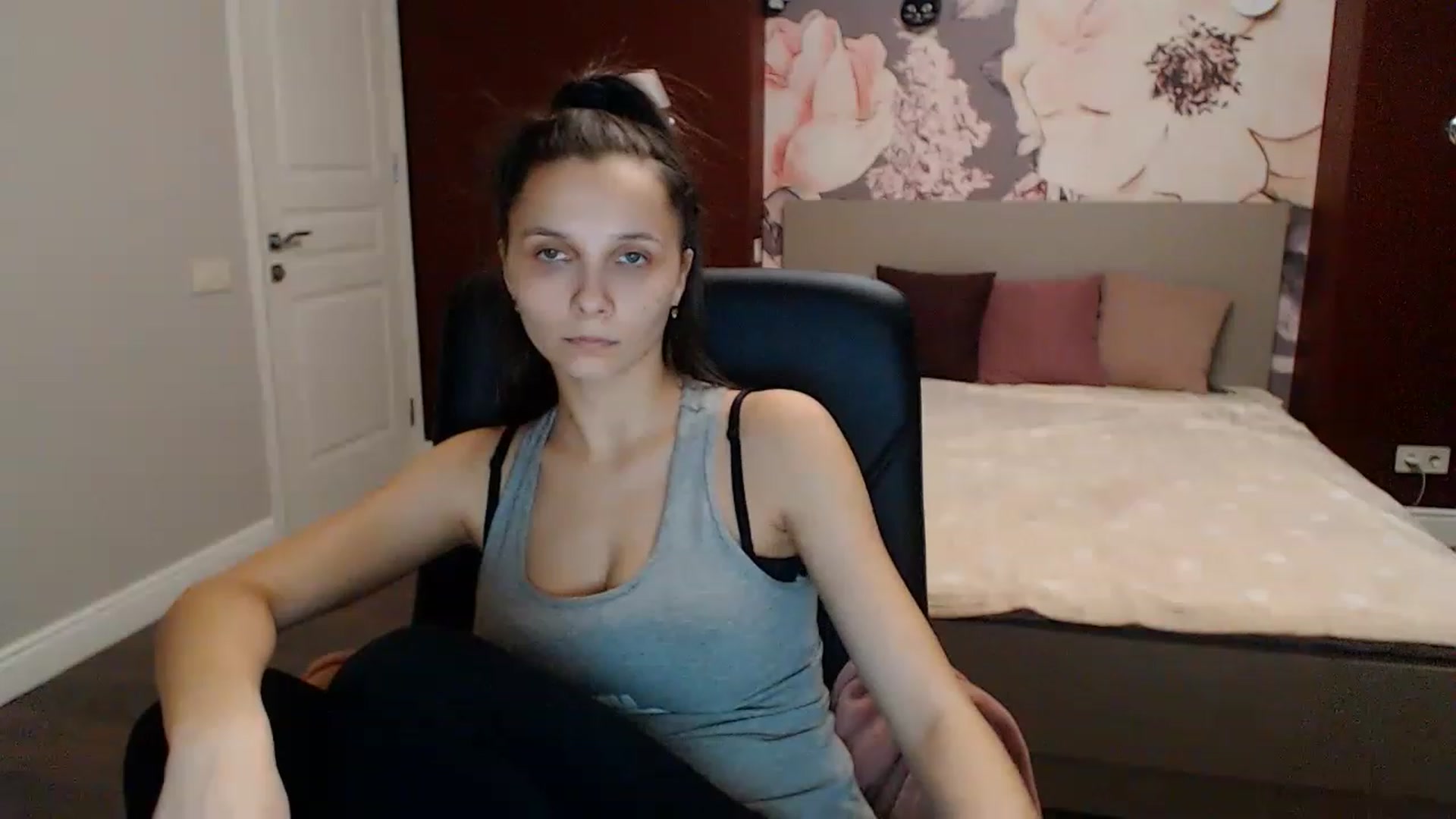 Karina_Mils video thumbnail