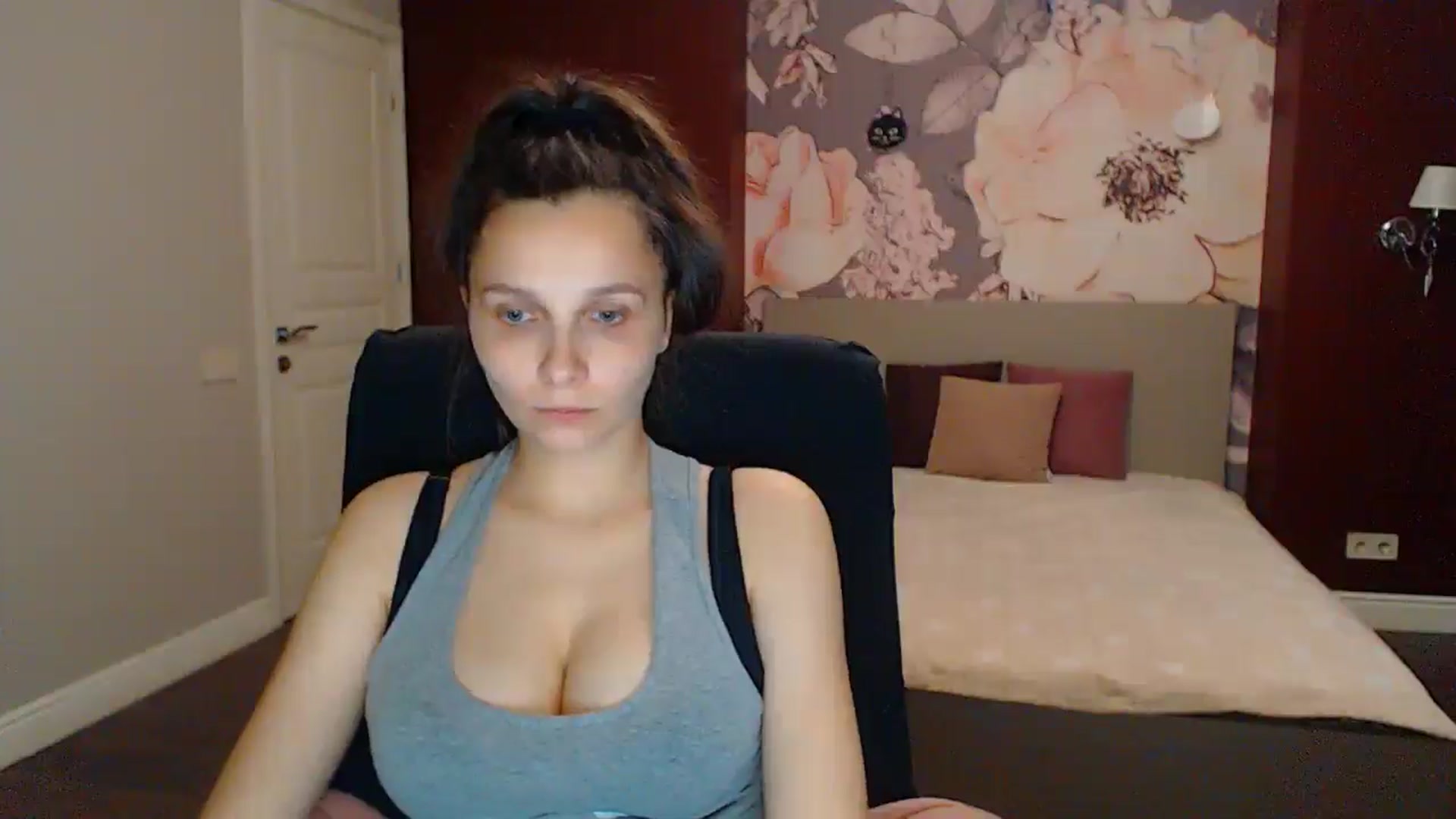 Karina_Mils video thumbnail