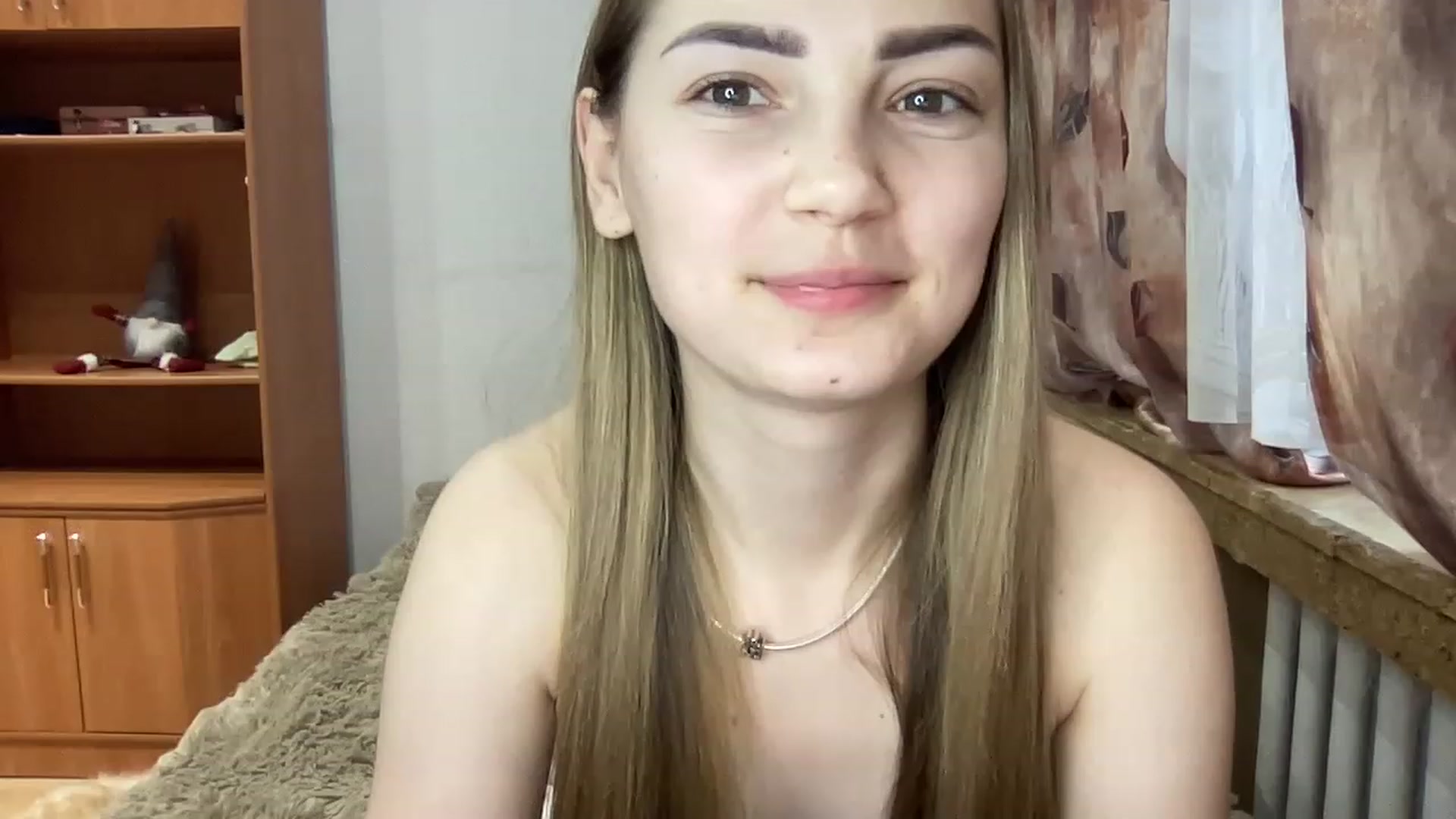 SkinnyEva video thumbnail