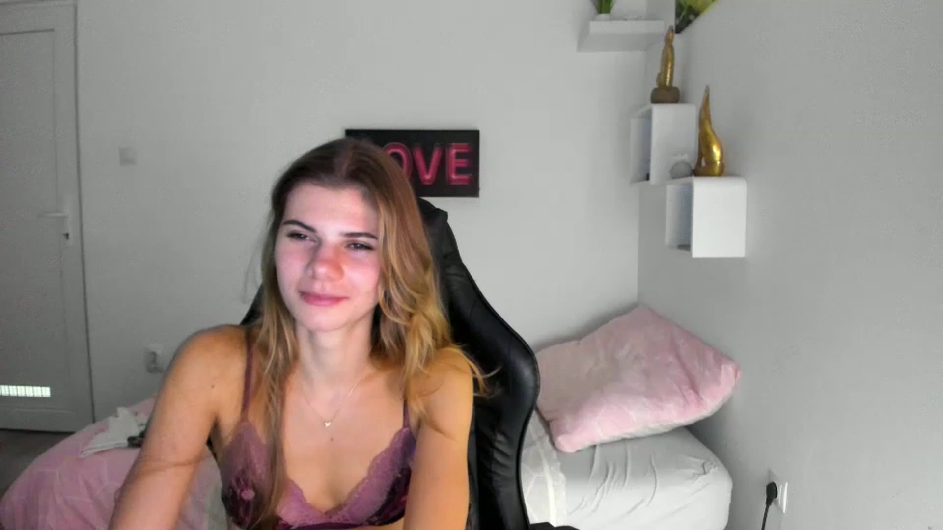 RileyReid_18 video thumbnail