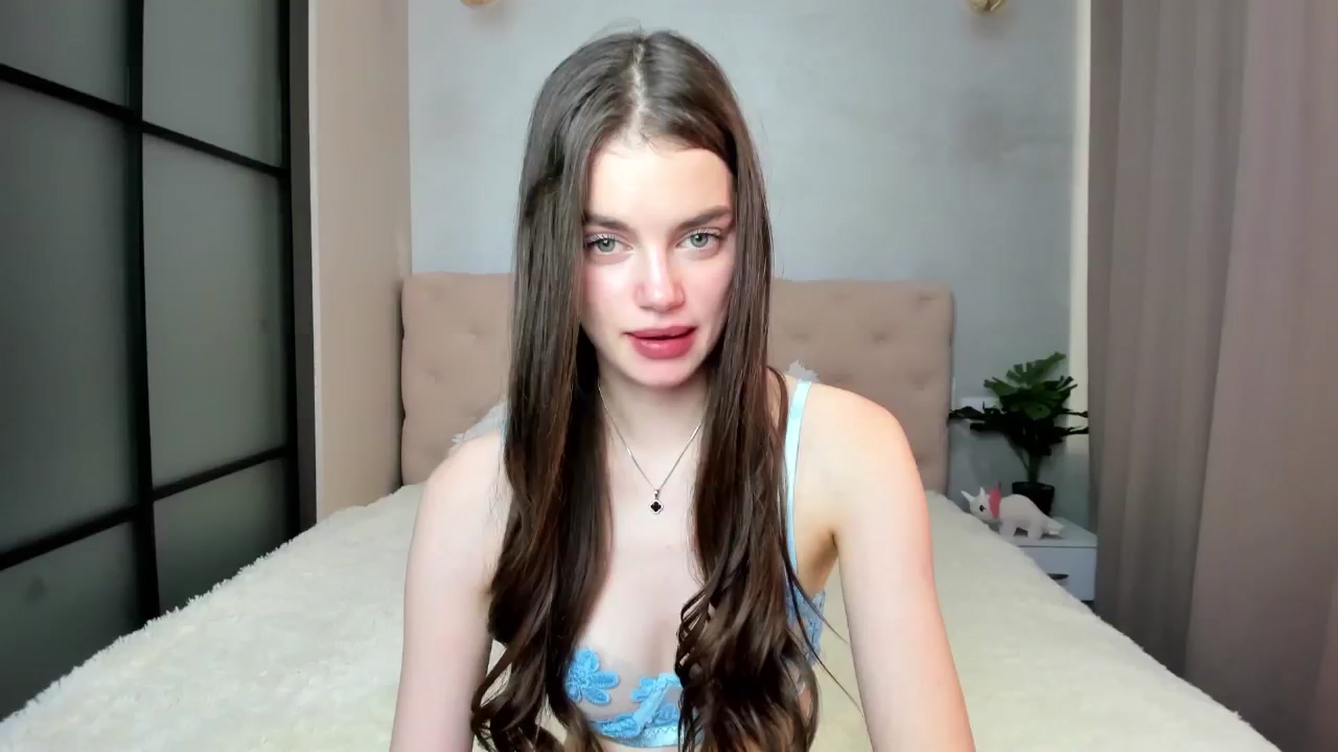 Mias_Secret video thumbnail