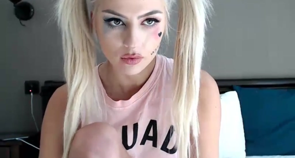 Kissofacobra video thumbnail