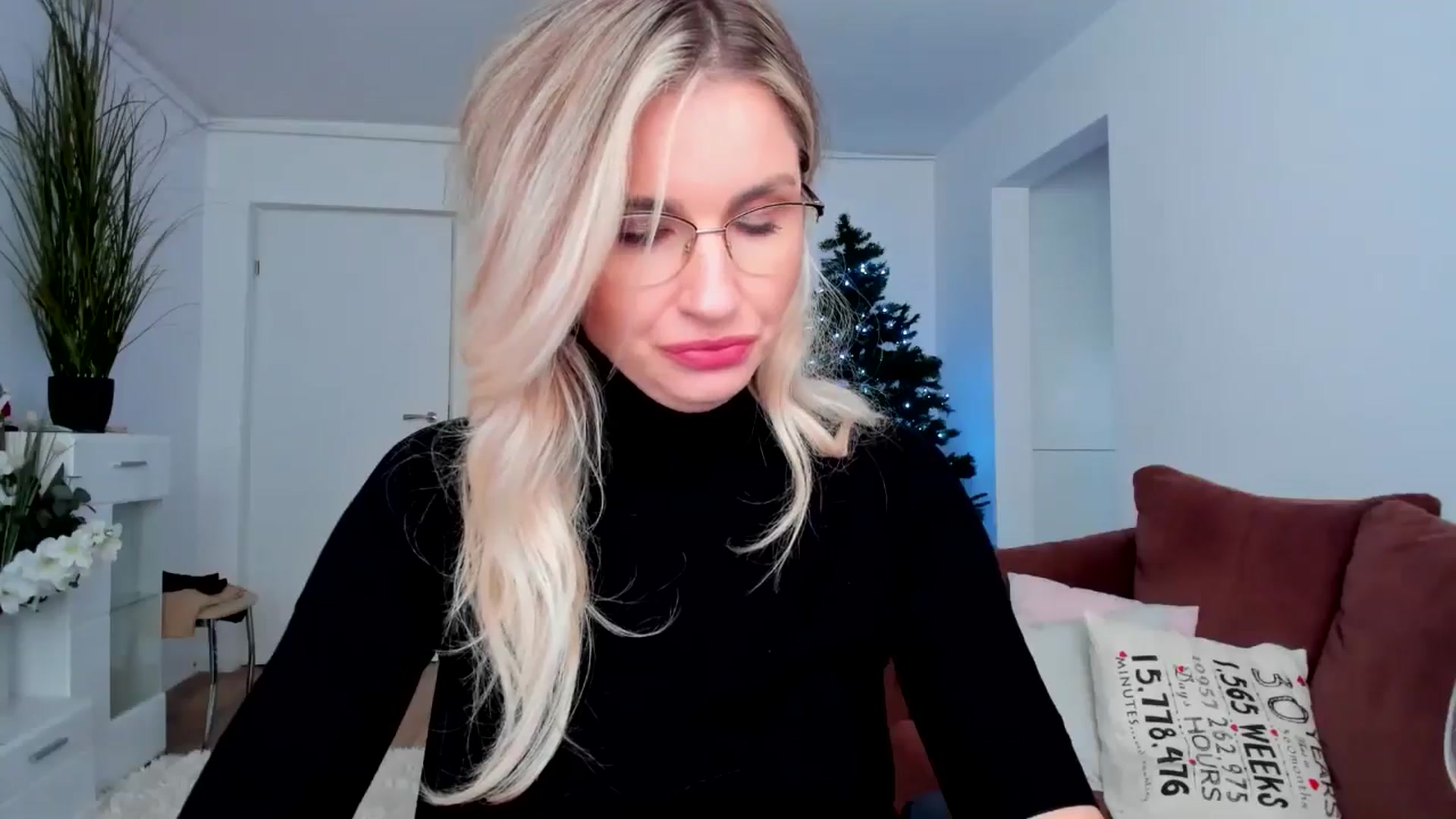 AlyMiss video thumbnail