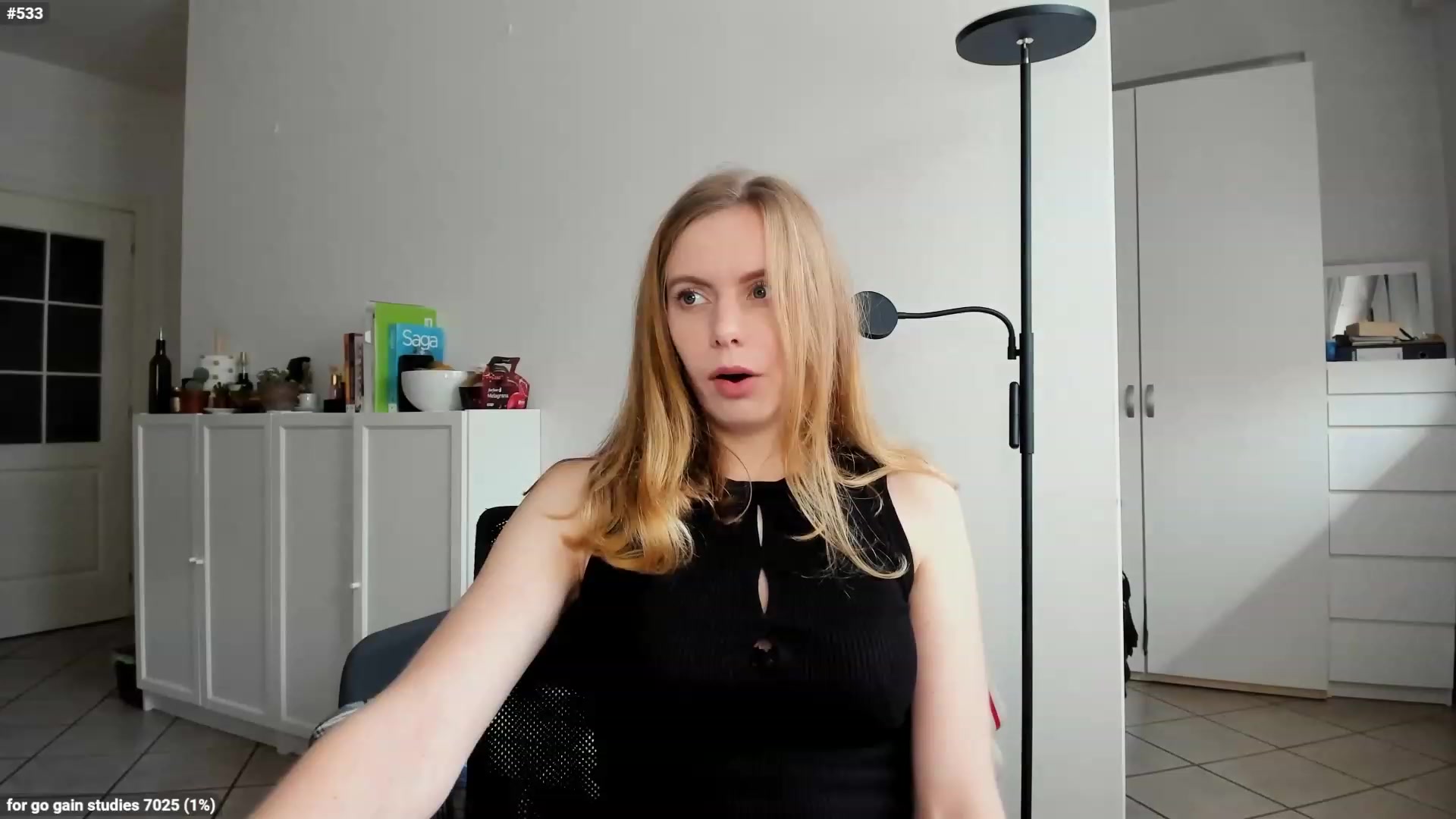 Personage video thumbnail