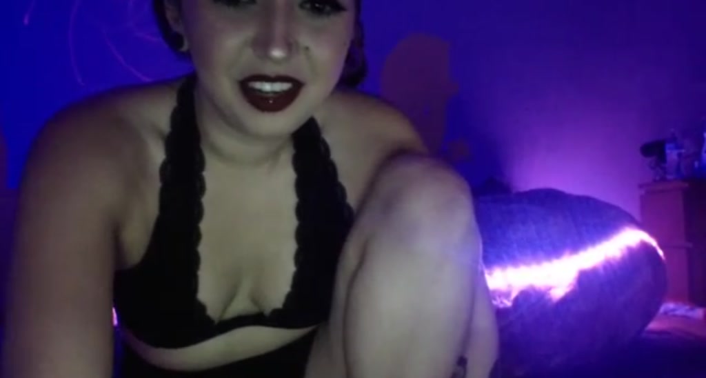 TemptressTrbl video thumbnail