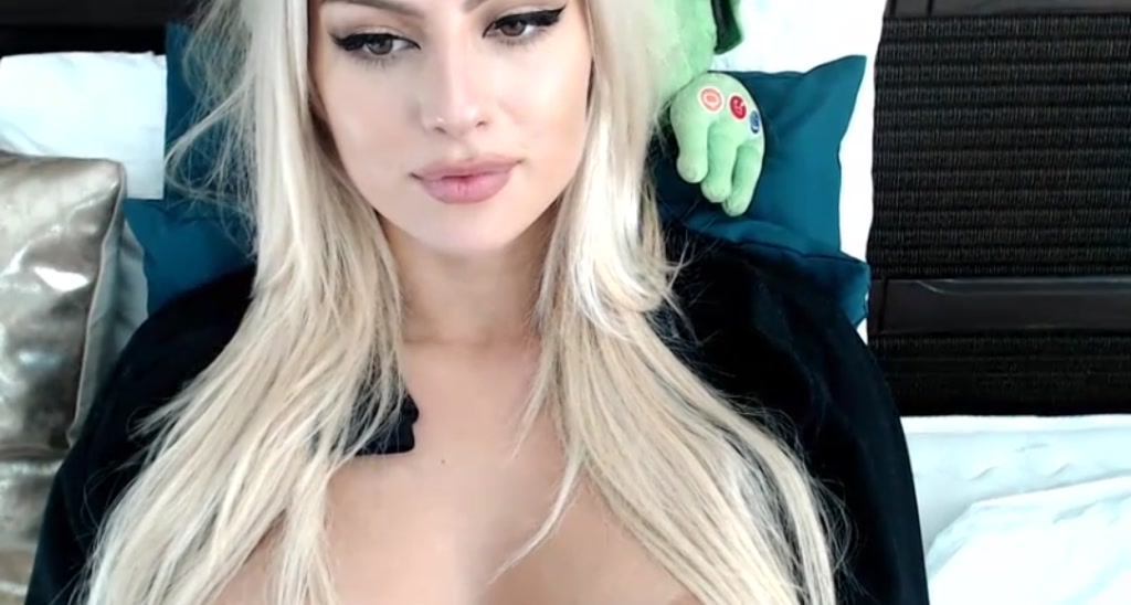 Kissofacobra video thumbnail