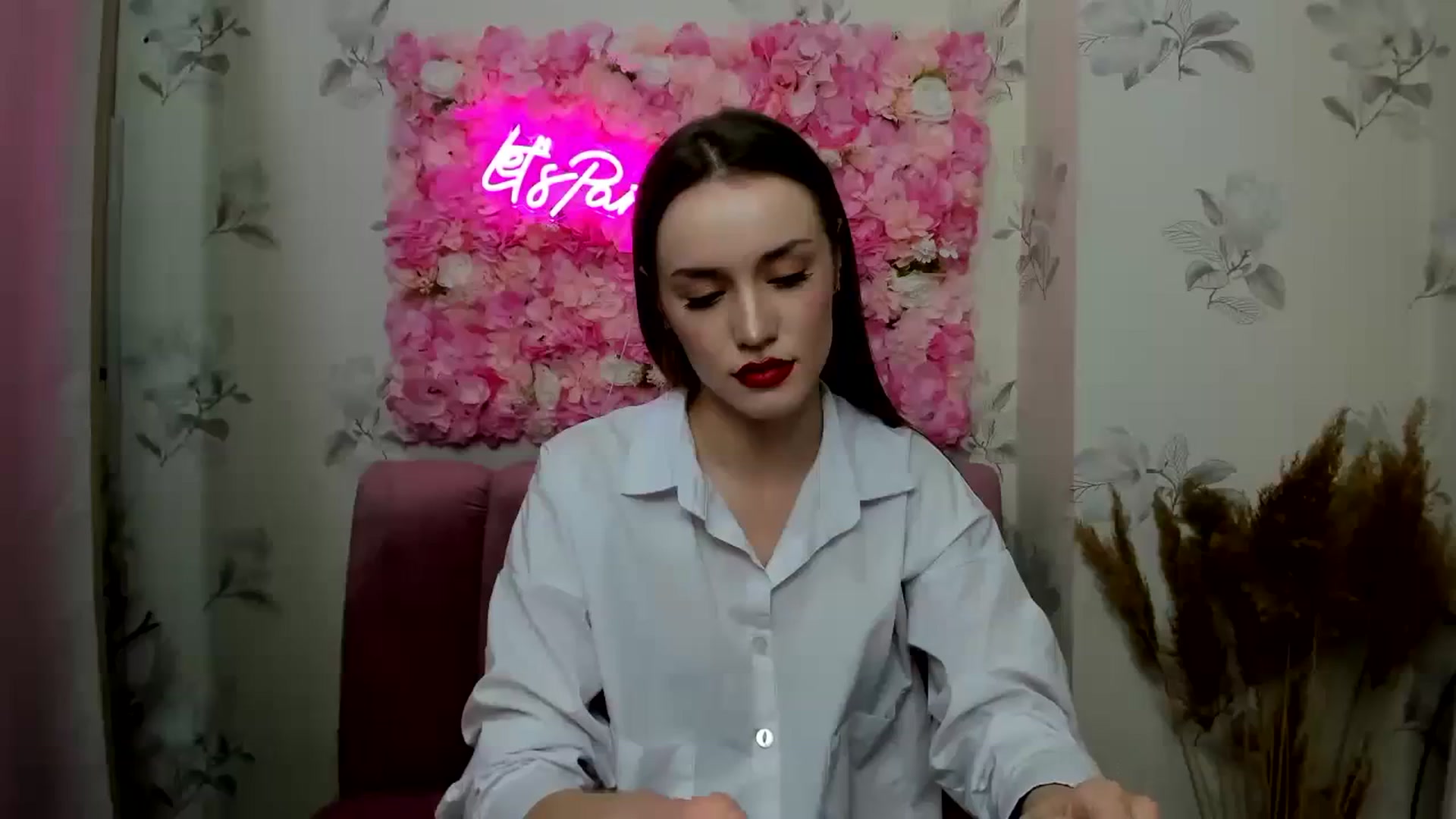 IsabellRrose video thumbnail