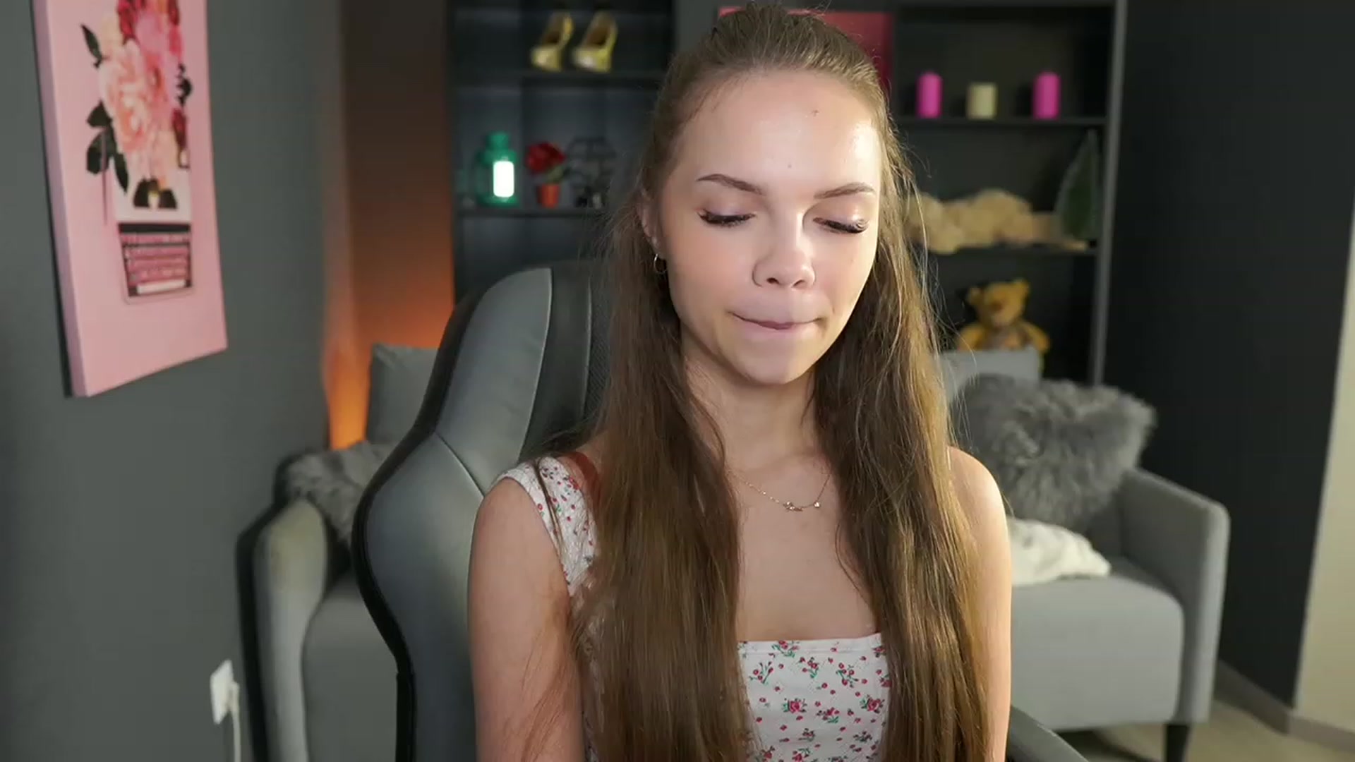 Natasha_Malk video thumbnail