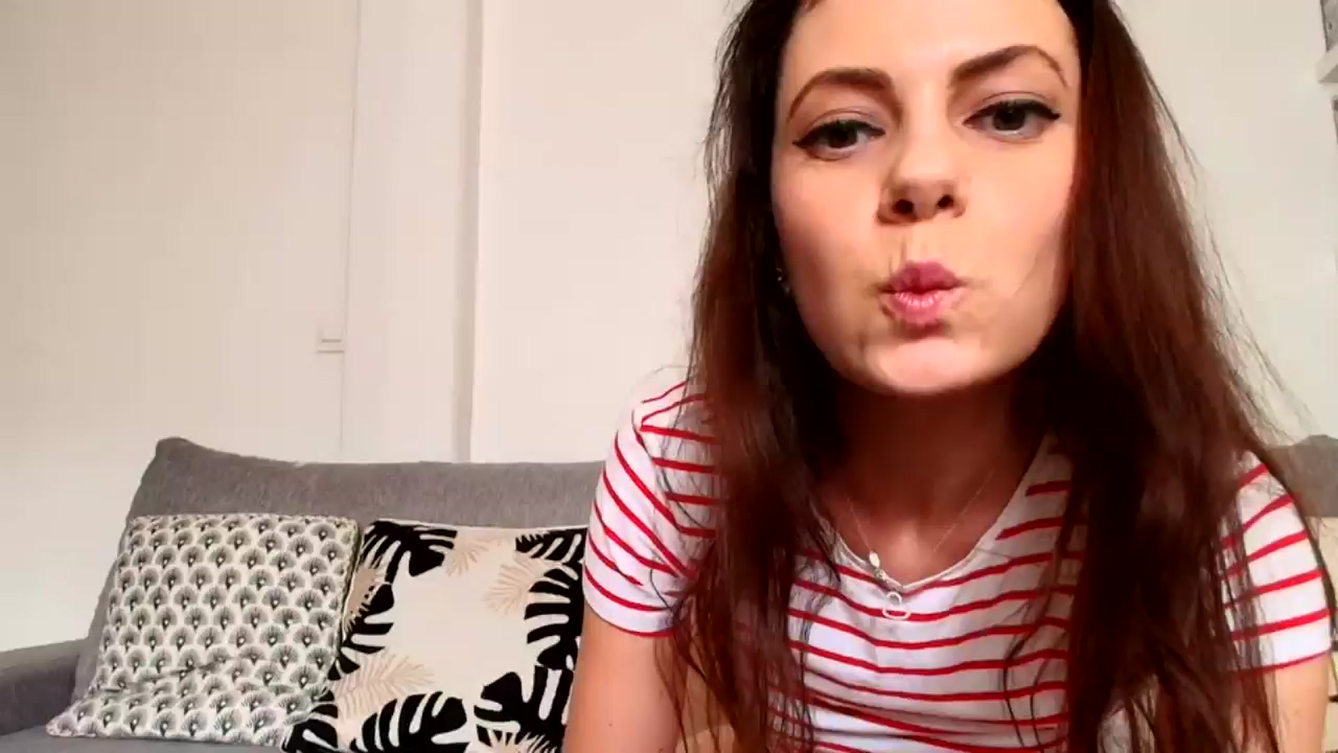 MissAracely video thumbnail