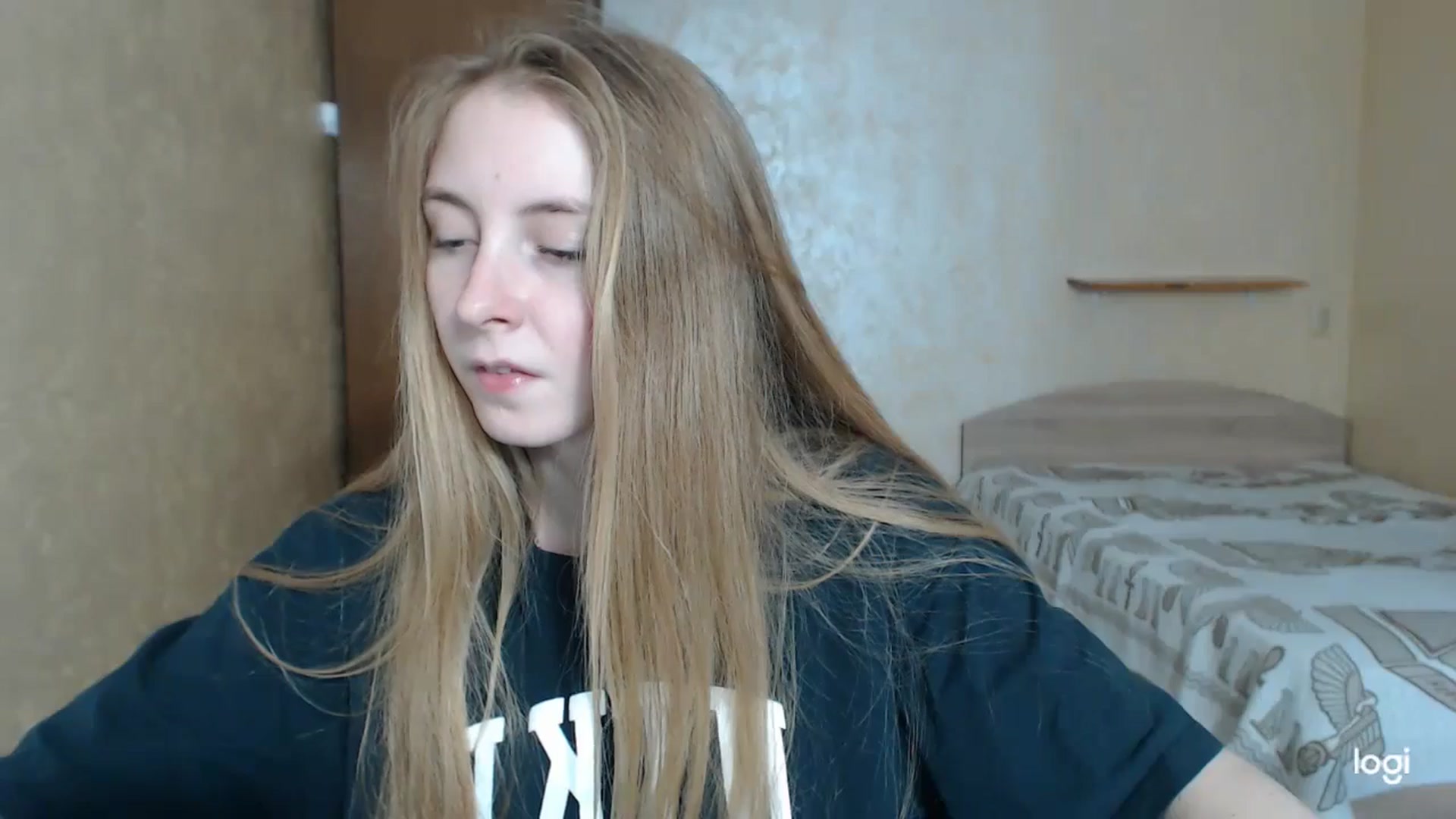 LilCutie video thumbnail