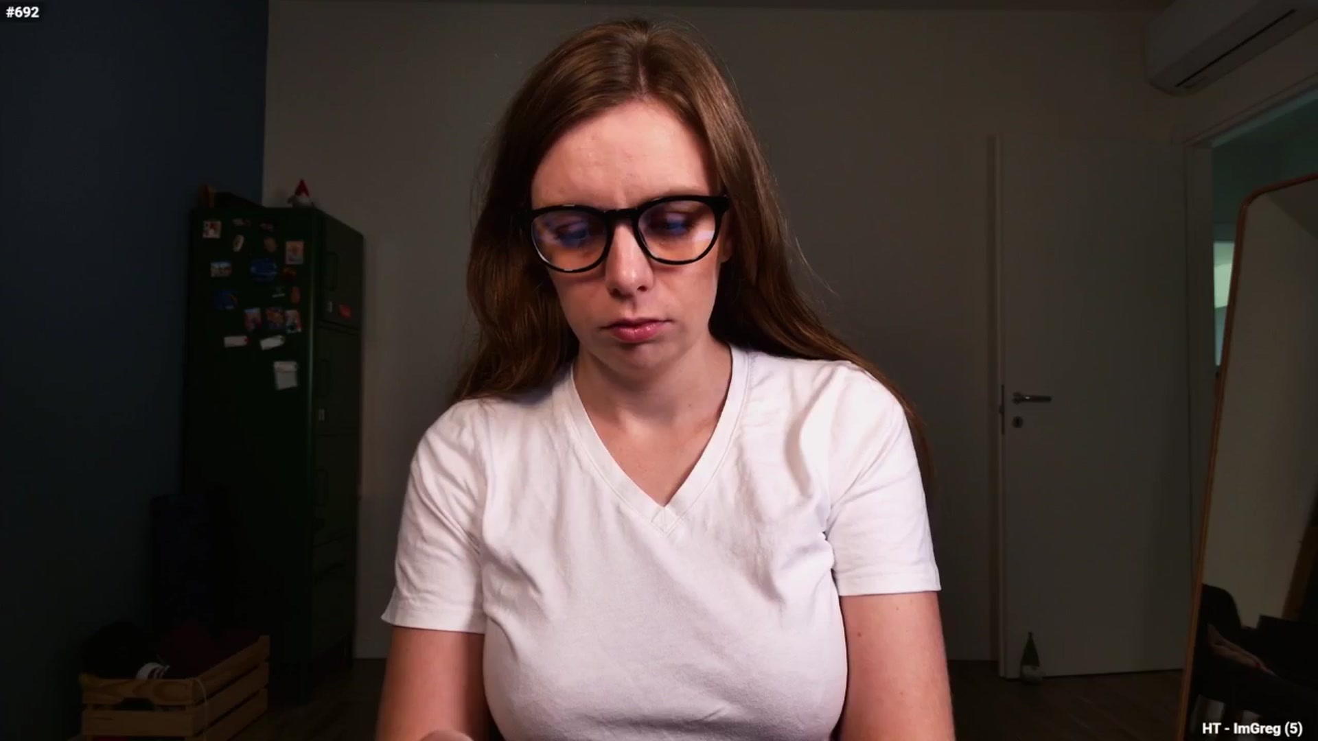 Personage video thumbnail
