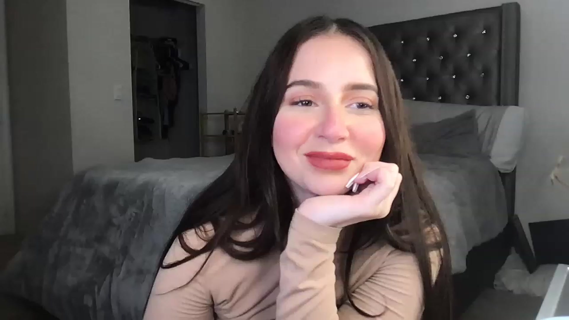 iplayhardbabe video thumbnail