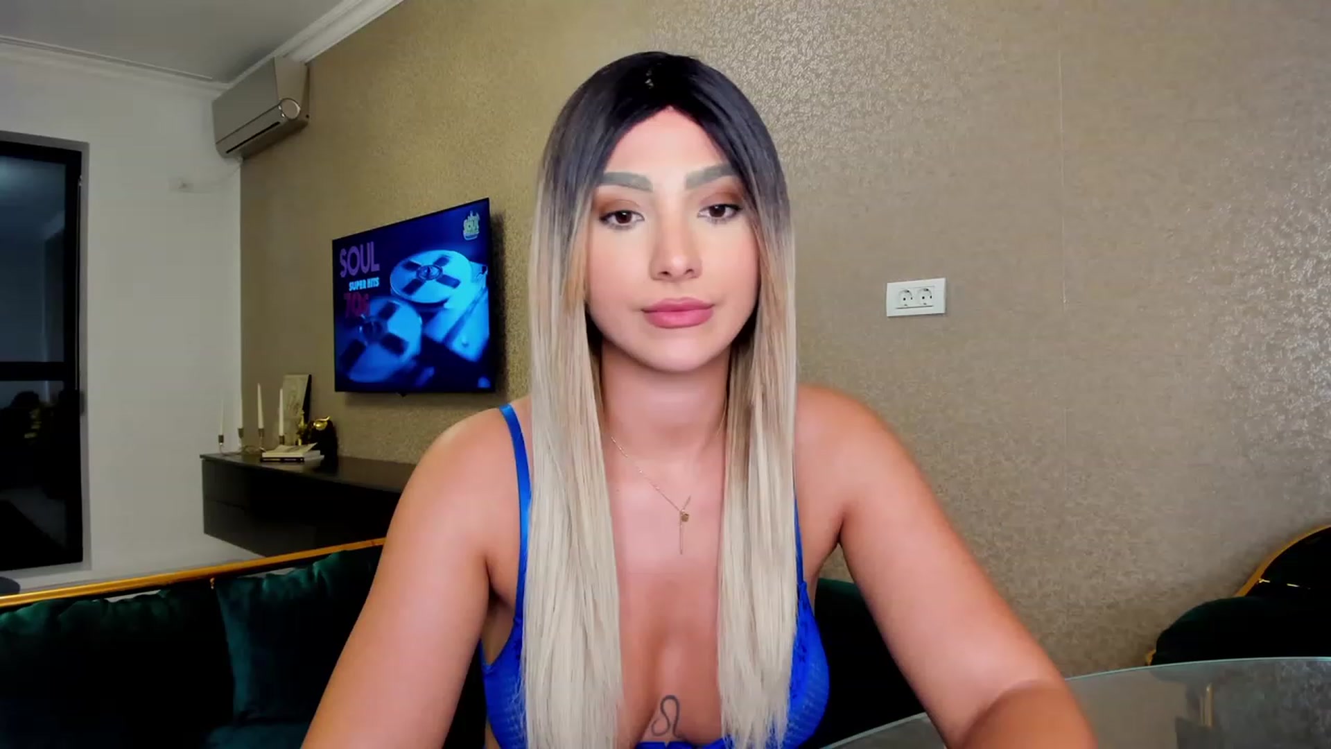 HONEY_A video thumbnail