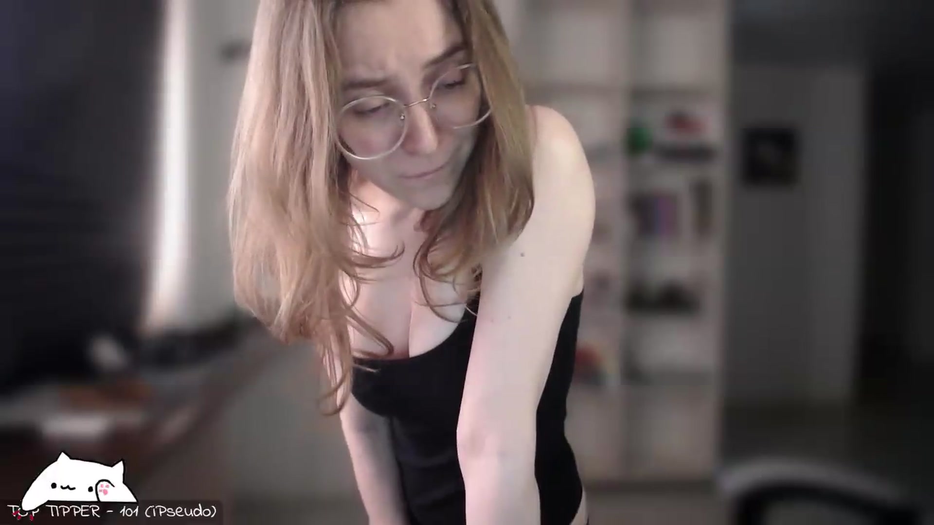 Meowlexx video thumbnail