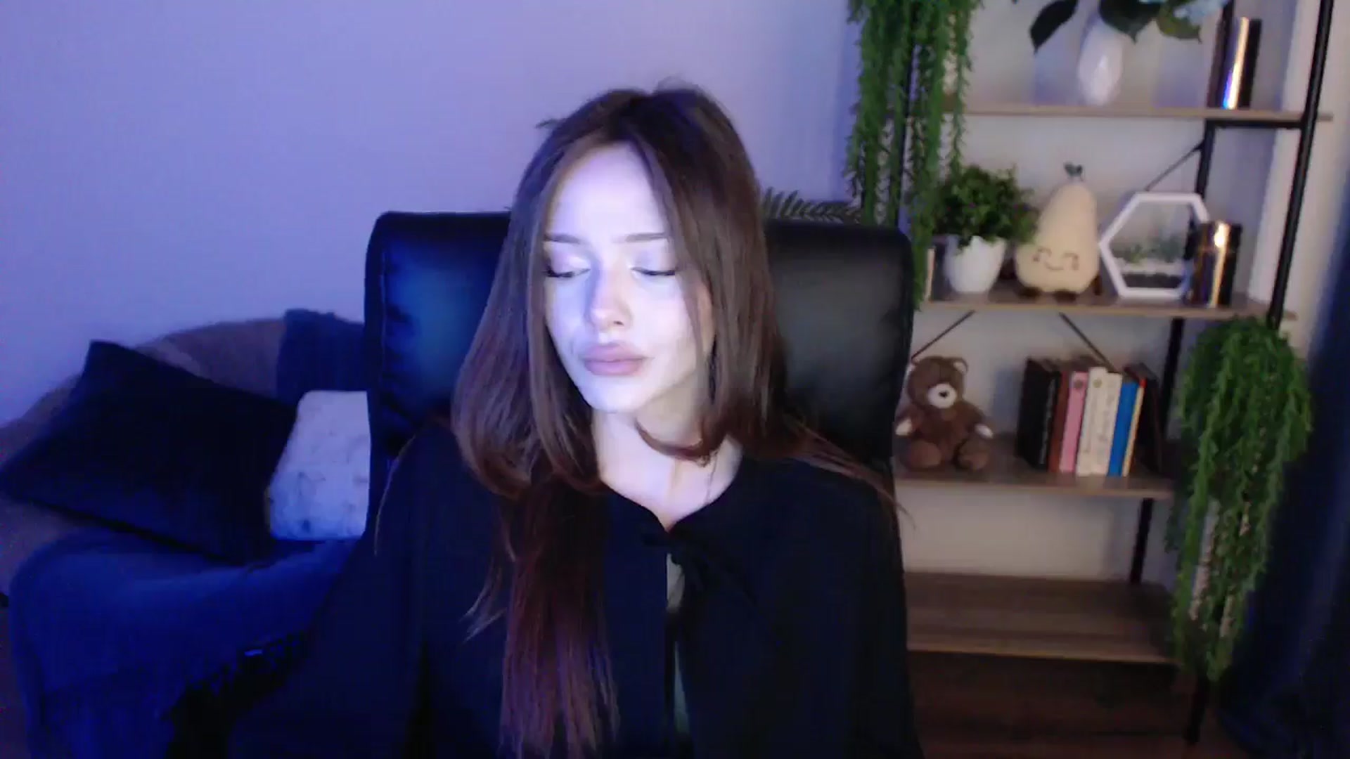 KateManelli video thumbnail